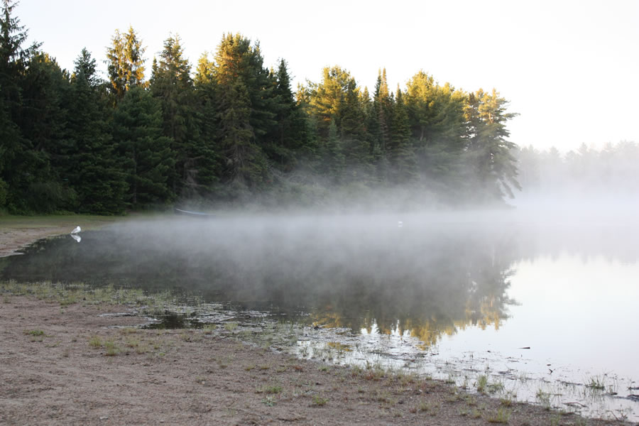 Close up shot of the Mew Lake beach on a foggy morning